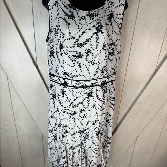 Talbots Black and White Patterned Midi Dress - Picture 4 of 6